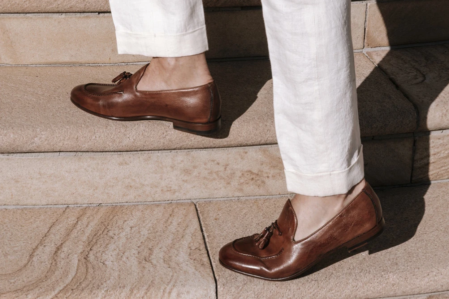 Can You Wear Socks With Loafers